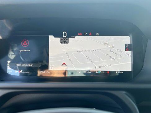 Used 2023 Land Rover Defender 130 X-Dynamic SE image 28