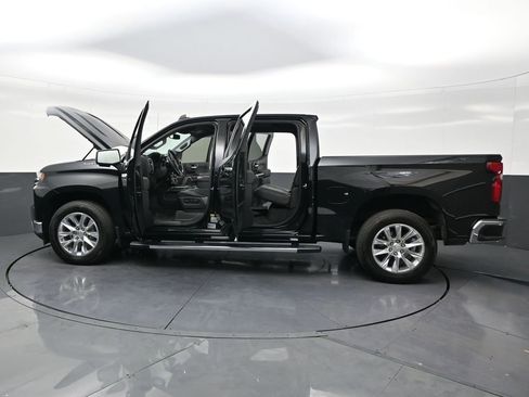 Used 2022 Chevrolet Silverado 1500 LTZ image 31