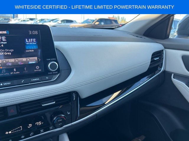 Used 2023 Nissan Rogue SL AWD/4WD image 4