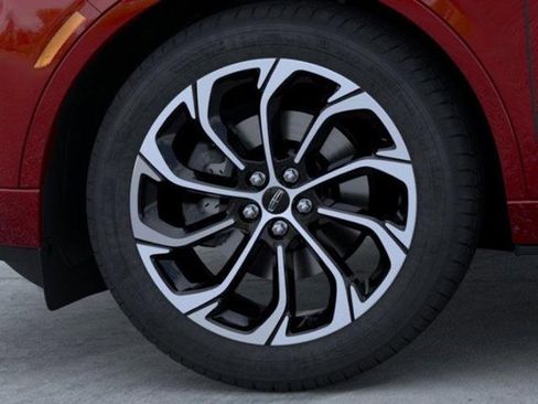 New 2026 Lincoln Nautilus Reserve image 19