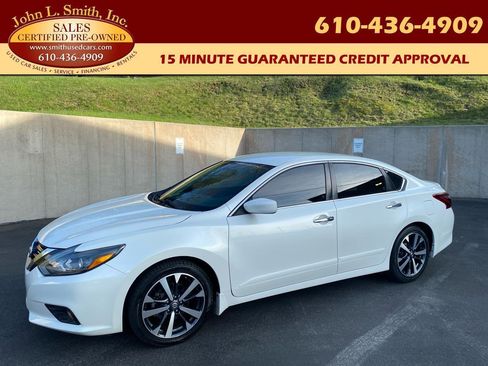 Used 2017 Nissan Altima 2.5 SR image 1