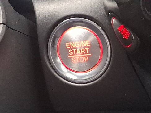 Certified 2025 Acura ADX Base image 25