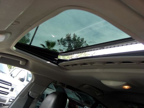 Used 2014 Volvo S60 T5 image 7