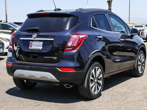 Used 2021 Buick Encore Preferred AWD/4WD image 7