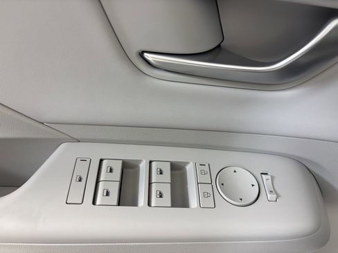 New 2026 Hyundai Kona SEL Premium FWD image 19