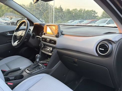Used 2019 Hyundai Kona Limited AWD/4WD image 24