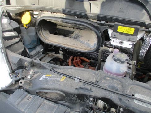 Used 2024 RAM ProMaster 3500 w/ Delivery Van Package FWD image 16