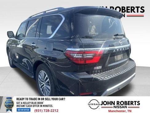 Used 2022 Nissan Armada SL w/ Captain's Chairs Package RWD image 3