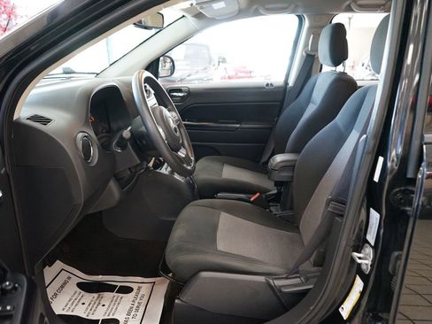 Used 2016 Jeep Compass Sport w/ Power Value Group FWD image 22