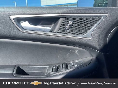 Used 2024 Ford Edge SEL image 13