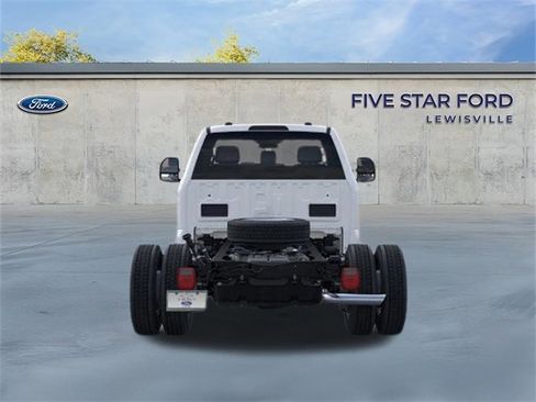 New 2026 Ford F550 XL image 7