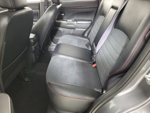 Used 2024 Mitsubishi Outlander Sport SE AWD/4WD image 12
