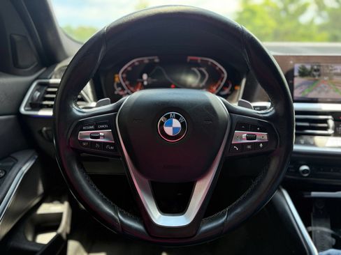 Used 2019 BMW 330i Sedan w/ Convenience Package RWD image 25