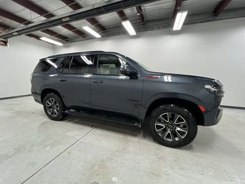 Used 2021 Chevrolet Tahoe Z71 w/ Luxury Package image 9