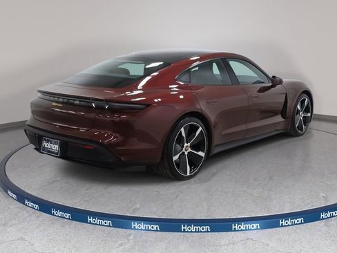 Used 2022 Porsche Taycan Base image 6