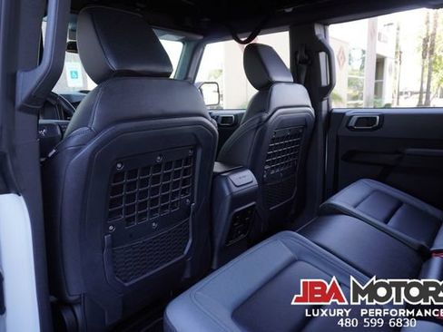 Used 2023 Ford Bronco Big Bend w/ Sasquatch Package AWD/4WD image 7