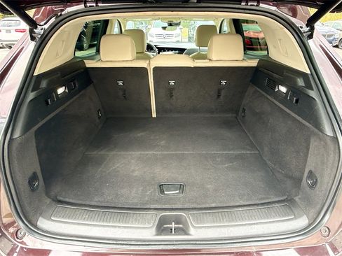 Used 2023 Buick Envision Avenir image 28