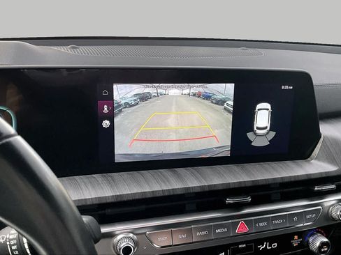 Used 2023 Kia Telluride EX w/ EX Captain's Chair Package FWD image 26