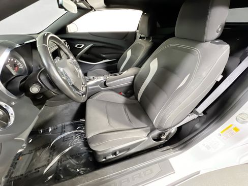 Used 2023 Chevrolet Camaro LT RWD image 18