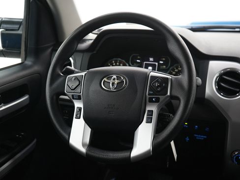 Used 2018 Toyota Tundra SR5 image 16