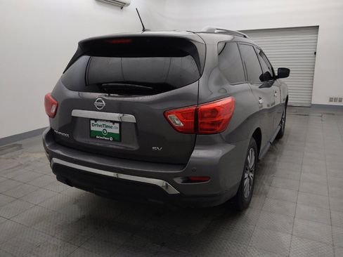 Used 2017 Nissan Pathfinder SV FWD image 7