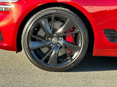 Used 2023 Genesis G70 3.3T w/ Sport Prestige Package image 23