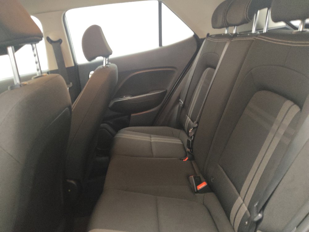 Used 2021 Hyundai Venue SEL FWD image 18