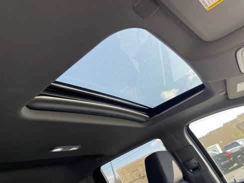 New 2025 Chevrolet Silverado 1500 RST AWD/4WD image 14