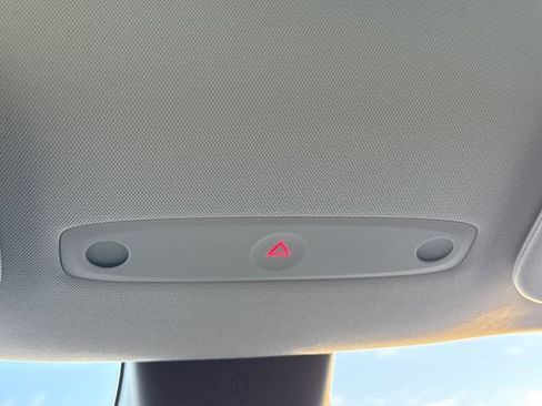 Used 2026 Tesla Model Y 2WD image 26