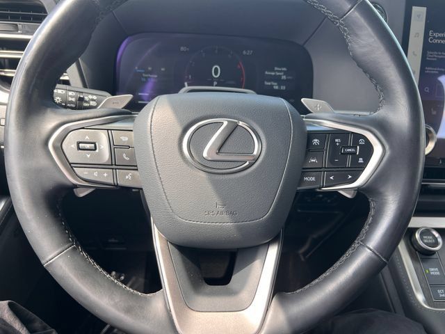 Used 2024 Lexus GX 550 w/ Accessory Package (31) AWD/4WD image 22