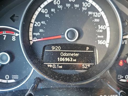 Used 2016 Volkswagen Beetle 1.8T S image 12