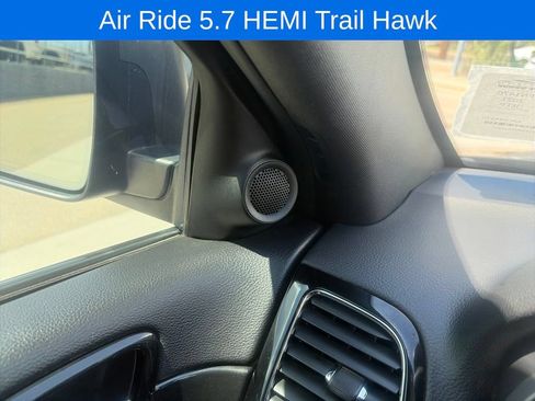 Used 2021 Jeep Grand Cherokee Trailhawk w/ Premium Lighting Group AWD/4WD image 50