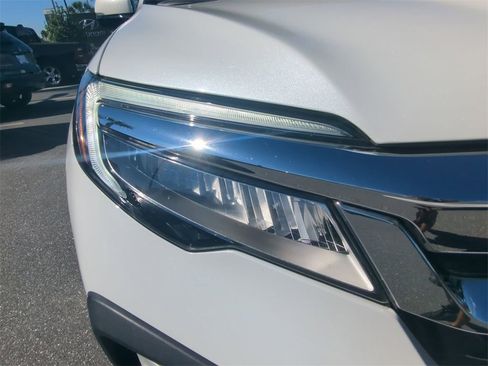 Used 2020 Honda Pilot Touring image 10