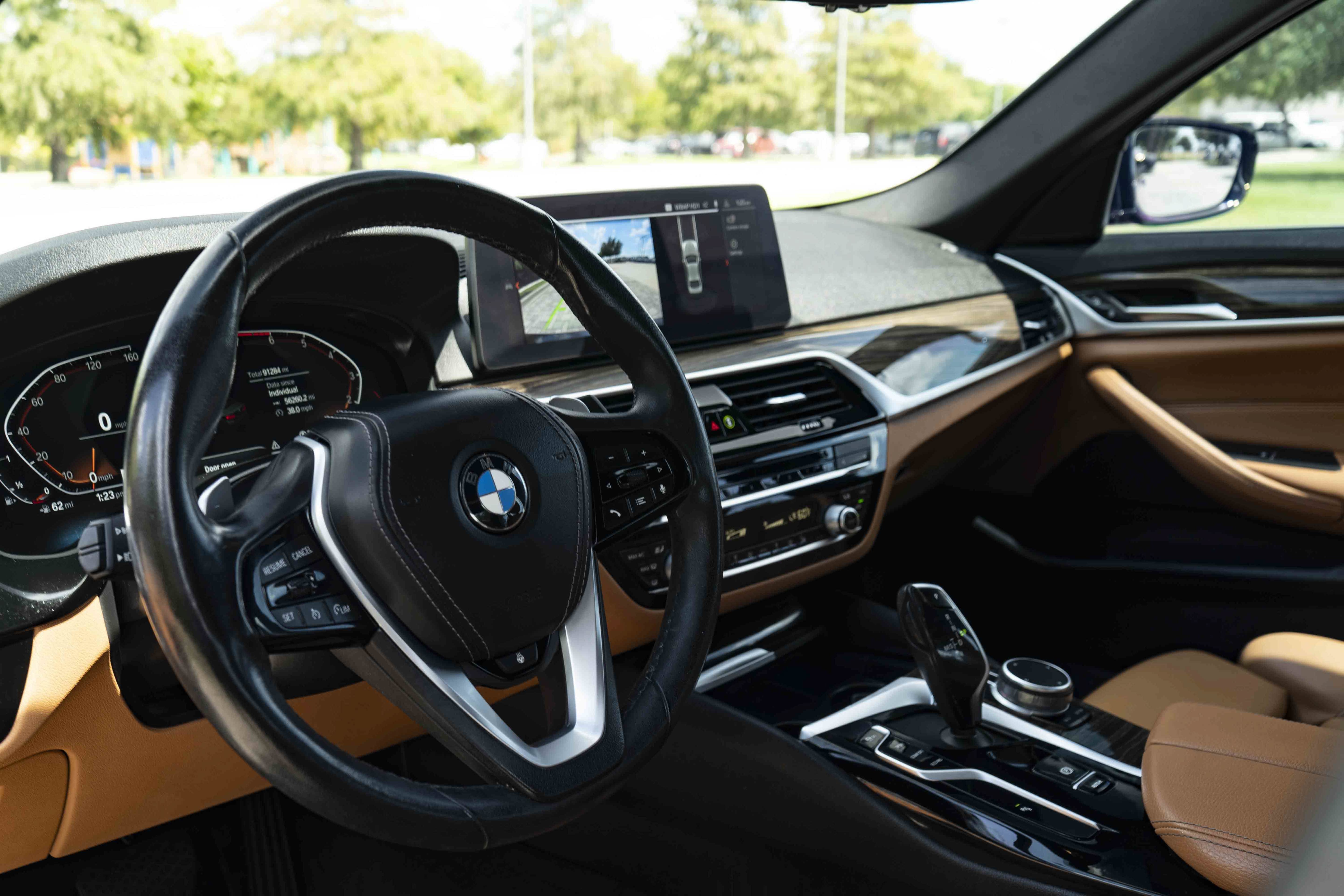 Used 2021 BMW 530i xDrive w/ Convenience Package AWD/4WD image 15