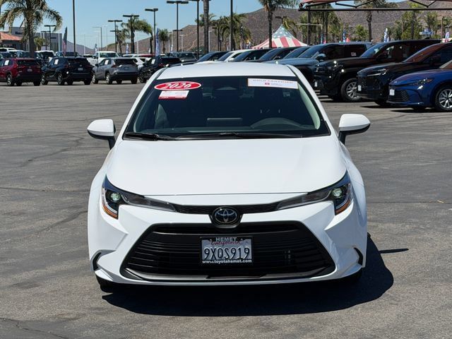 Used 2026 Toyota Corolla LE FWD image 2