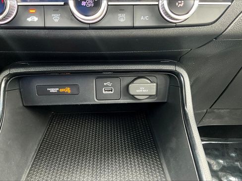Used 2023 Honda CR-V LX image 25
