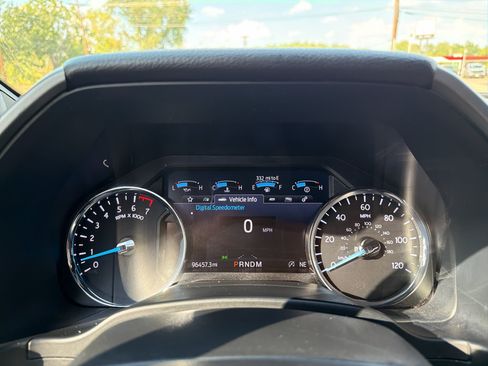 Used 2021 Ford Expedition XLT RWD image 30