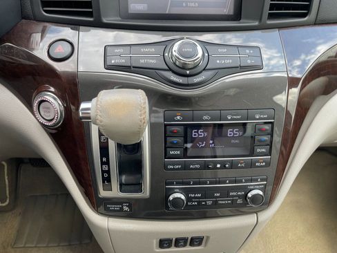 Used 2014 Nissan Quest SL FWD image 25