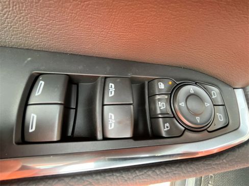 New 2025 GMC Sierra 2500 Denali w/ Denali Reserve Package image 15