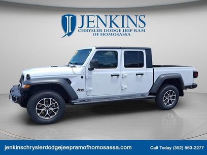 New 2025 Jeep Gladiator Sport