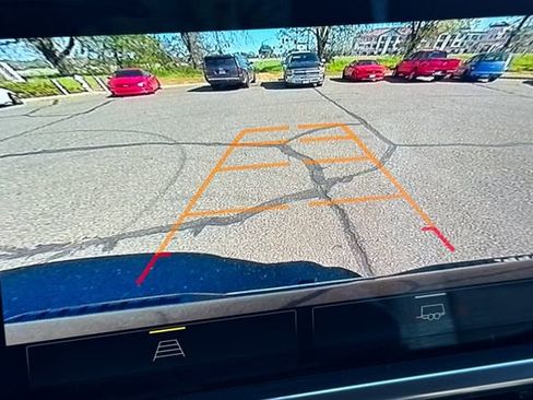 Used 2023 Chevrolet Silverado 1500 LT image 22