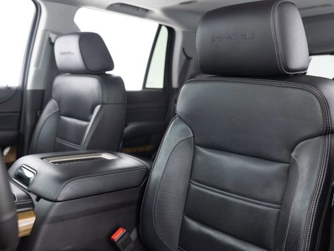 Used 2016 GMC Yukon Denali w/ Open Road Package image 26
