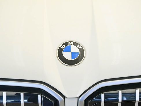 Used 2026 BMW X3 xDrive30 w/ Premium Package image 7