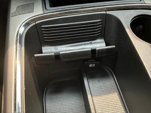 Used 2016 RAM 1500 Sport image 16