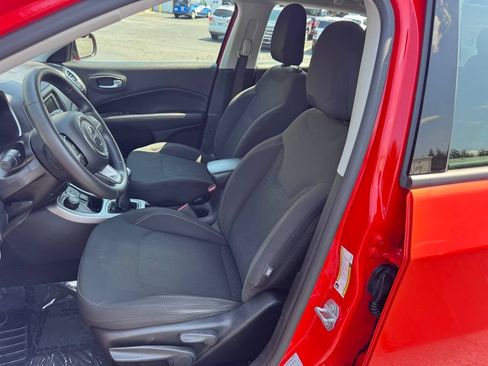 Used 2018 Jeep Compass Sport AWD/4WD image 18