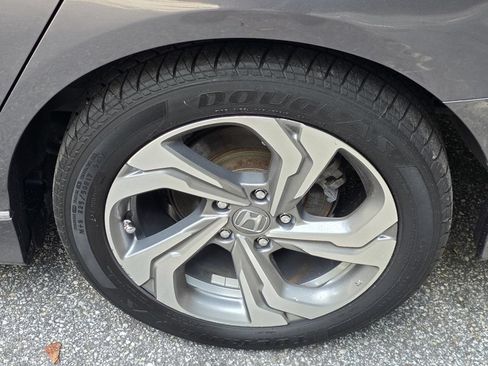 Used 2019 Honda Accord EX-L image 32