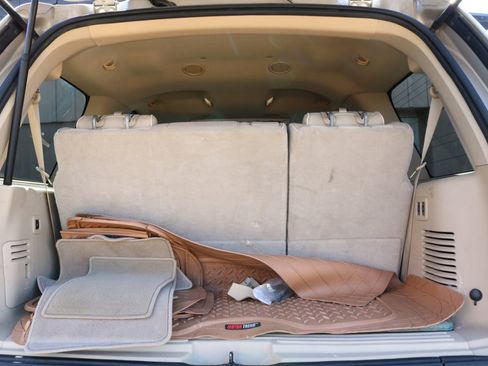 Used 2008 Lincoln Navigator 4WD image 39