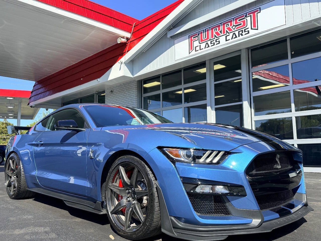 Used 2020 Ford Mustang Shelby GT500 w/ Carbon Fiber Track Pack RWD image 15
