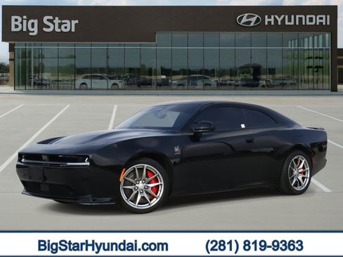 Used 2025 Dodge Charger Daytona Scat Pack w/ Track Pack AWD/4WD image 1