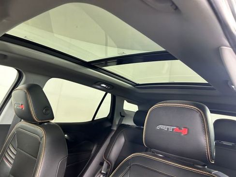 Used 2023 GMC Terrain AT4 image 13